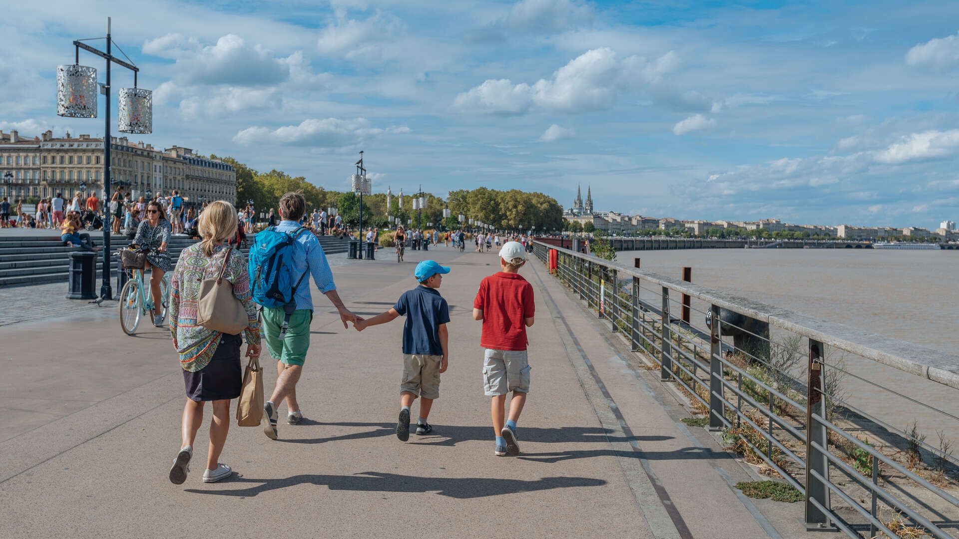 WEEK END AVEC LES ENFANTS - Balade sur les quais©Nicolas Duffaure.jpg