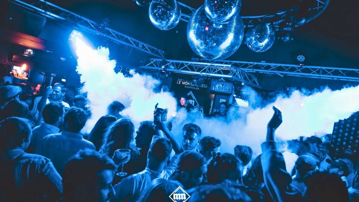 Serata a Le Monseigneur, un'imperdibile discoteca di Bordeaux